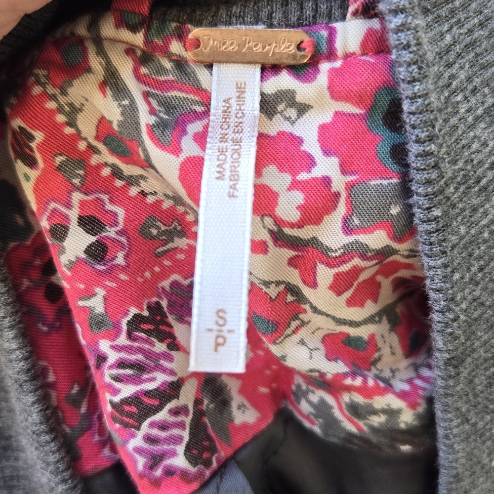 Free People Pink Quilted Floral Bomber Jacket Zip Up - Picture 10 of 12